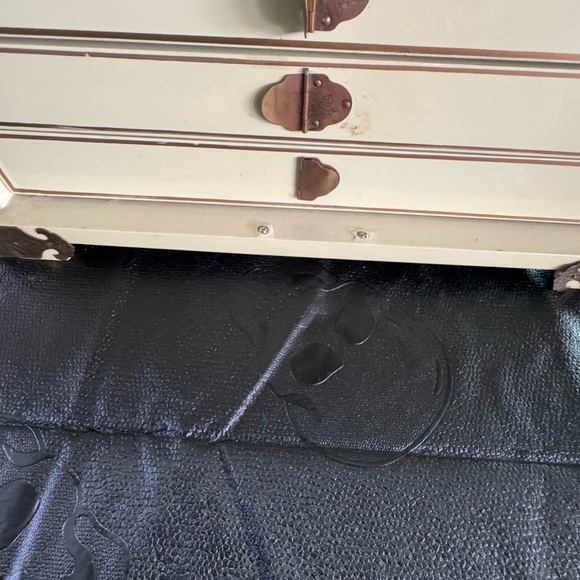 Vintage Jewelery Box - Picture 13 of 14